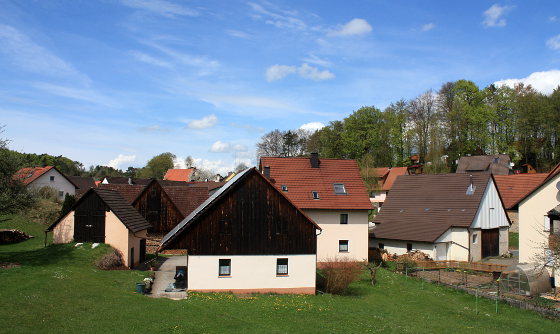 Der Zugang zur Schda Schdum erfolgt über das Dorf Bärnfels